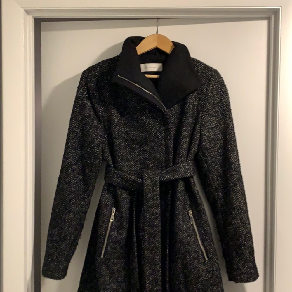 Tahari Wool Coat size L